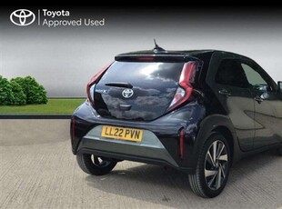 Used 2022 Toyota Aygo 1.0 VVT-i Edge 5dr Auto in St Albans