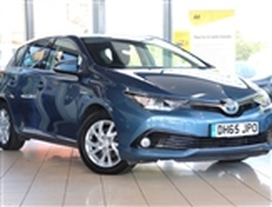 Used 2016 Toyota Auris 1.8 VVT-I BUSINESS EDITION 5d 99 BHP HYBRID AUTOMATIC in Basingstoke