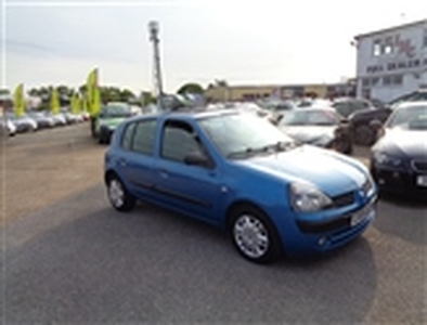 Used 2004 Renault Clio 1.4 EXPRESSION 16V 5-Door in Eastbourne