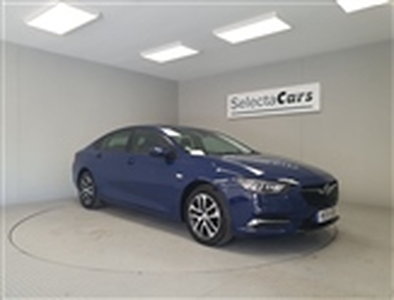 Used 2019 Vauxhall Insignia 1.6 DESIGN NAV 5d 109 BHP in Colchester