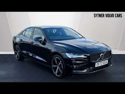 Volvo, S60 2023 Plus, B5 AWD mild hybrid, Petrol, Dark (360 Camera, Heated Seats, Apple Ca 4-Door