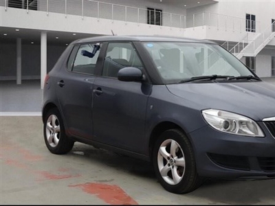 Skoda Fabia Hatchback (2010/10)