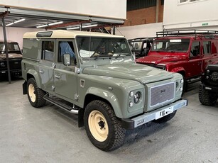LAND ROVER DEFENDER 110 TDCI UTILITY WAGON MODIFIED BY LUCARI 2016