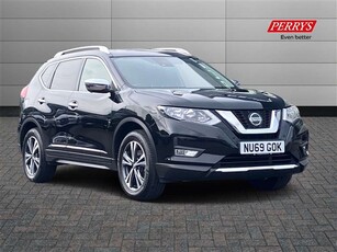 Used Nissan X-Trail 1.7 dCi N-Connecta 5dr [7 Seat] in Bury