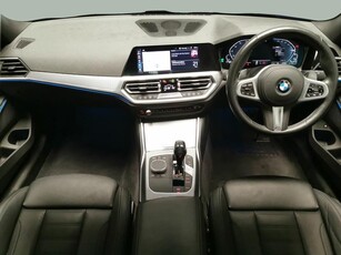 BMW 3 Series 2.0 330e 12kWh M Sport Saloon 4dr Petrol Plug-in Hybrid Auto Euro 6 (s/s) (