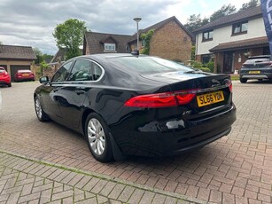 Jaguar XF PRESTIGE 4-Door