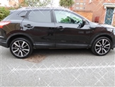 Used 2014 Nissan Qashqai 1.5 dCi Tekna SUV 5dr Diesel Manual 2WD Euro 5 (s/s) (110 ps) in Ipswich