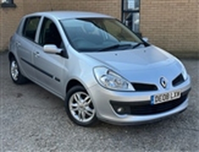 Used 2008 Renault Clio 1.6 EXPRESSION 16V 5d 111 BHP in Watford
