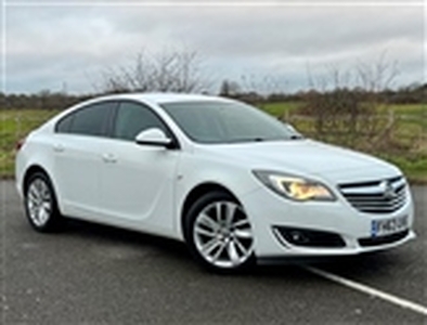 Used 2014 Vauxhall Insignia 1.8 16V SRi Euro 5 5dr in Hayes