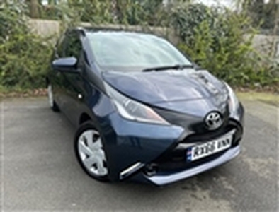 Used 2016 Toyota Aygo 1.0 VVT-i x-play in Palmers Green