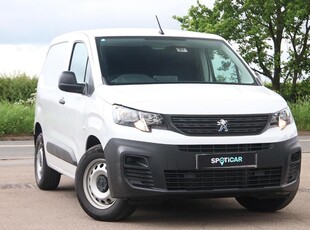 Peugeot Partner e-Partner 800 50kWh Professional Premium + Standard Panel Va