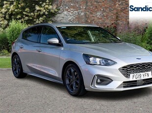 Used Ford Focus 1.0 EcoBoost 125 ST-Line 5dr in Leicester