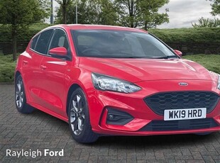 Used Ford Focus 1.0 EcoBoost 125 ST-Line 5dr in Rayleigh