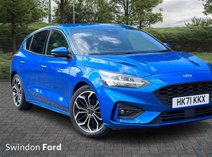 Used Ford Focus 1.0 EcoBoost Hybrid mHEV 125 ST-Line X Edition 5dr in Swindon