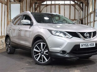 Used Nissan Qashqai 1.6 DiG-T Tekna [Non-Panoramic] 5dr in Hook