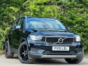 Used Volvo XC40 2.0 D3 Momentum 5dr in Wadhurst