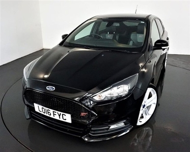 Used Ford Focus 2.0 ST-2 5d-2 FORMER KEEPERS-UPGRADE 19