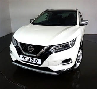 Used Nissan Qashqai 1.5 DCI N-MOTION 5d-1 OWNER FROM NEW-FIXED PANORAMIC ROOF-BLUETOOTH-CRUISE CONTROL-SATNAV-REVERSE CA in Warrington