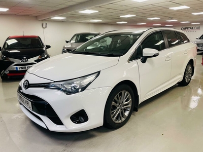 2017 Toyota Avensis 1.6D-4D Business Edition Touring Sports 5d