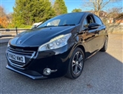 Used 2013 Peugeot 208 1.2 VTi Intuitive Euro 5 5dr in Fleet