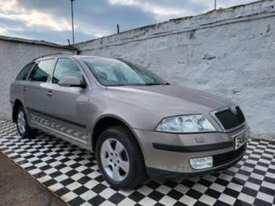 Skoda, Octavia 2012 (62) 2.0 TDCI CR 140PS 4X4 DSG AUTO 5 DOOR ESTATE