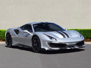 2019 FERRARI 488 Pista VS