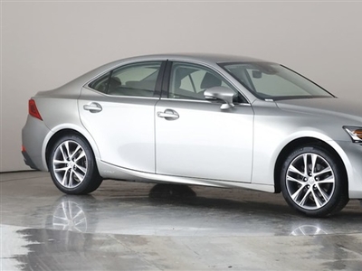 Used Lexus IS 300h Executive Edition 4dr CVT Auto in