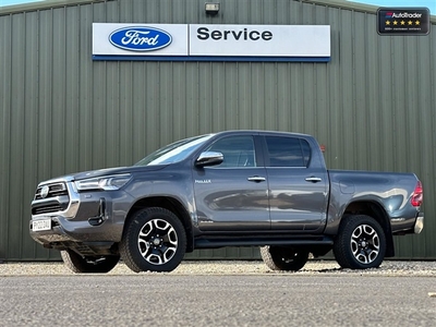 Used Toyota Hilux Invincible D/Cab Pick Up 2.8 D-4D in Reading