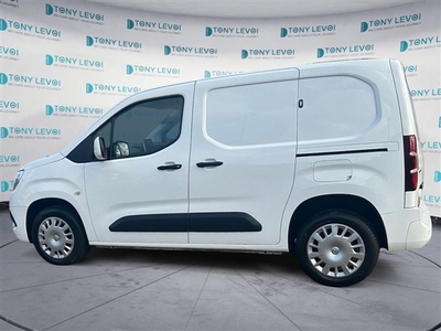 Used 2021 Vauxhall Combo 2300 1.5 Turbo D 100ps H1 Sportive Van in Romford