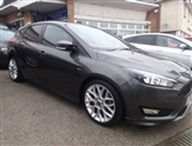 Used 2018 Ford Focus 1.0T EcoBoost ST-Line Euro 6 (s/s) 5dr in Leigh-On-Sea