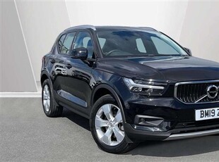 Used Volvo XC40 2.0 T4 Momentum Pro 5dr Geartronic in Birmingham