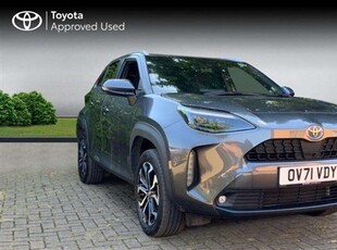 Used Toyota Yaris 1.5 Hybrid Design 5dr CVT in Aylesbury