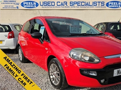 Used Fiat Punto Evo 1.2 8v MYLIFE 3d 68 BHP * PERFECT FIRST / FAMILY CAR in Morecambe