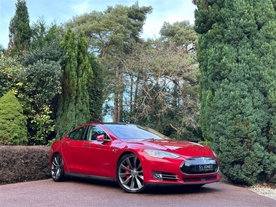 Tesla Model S (2014/64)