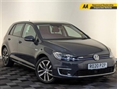 Used Volkswagen Golf 35.8kWh e-Golf Auto 5dr in