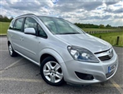 Used 2012 Vauxhall Zafira 1.6 16V Exclusiv Euro 5 5dr in Romford