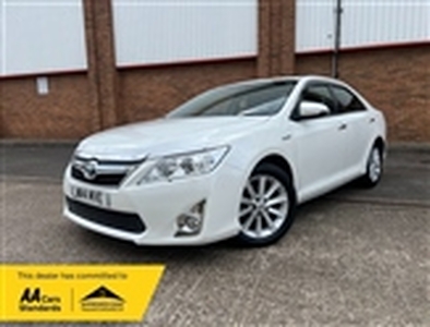 Used 2014 Toyota Camry 1.8 VVT-h Design Saloon 4dr Petrol Hybrid CVT Euro 6 (s/s) (218 ps) in