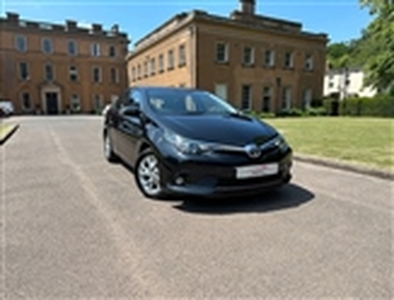 Used 2016 Toyota Auris VVT-I BUSINESS EDITION in West Bromwich