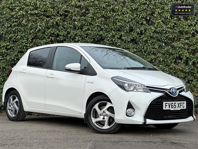 Used 2016 Toyota Yaris 1.5 Hybrid Excel TSS 5dr CVT in Reading