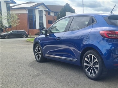 Used 2020 Renault Clio 1.0 SCe 75 Iconic 5dr in Warwick