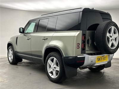 Used 2021 Land Rover Defender 3.0 D250 Hard Top SE Auto [3 Seat] in Dundee City