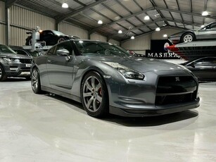 2009 NISSAN GT-R