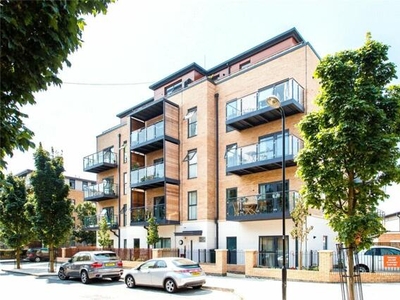 1 Bedroom Apartment For Sale In Woodmill Road, London
