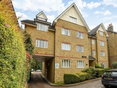 2 Bedroom Apartment For Sale In North Finchley