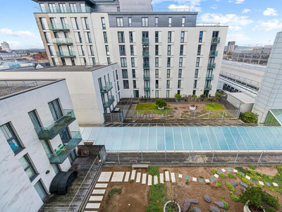 2 Bedroom Apartment For Sale In The Hayes