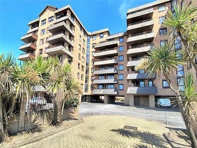 2 Bedroom Flat For Sale In Beach Road, Weston Super Mare