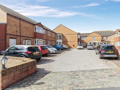 2 Bedroom Flat For Sale In Thornton-cleveleys, Lancashire
