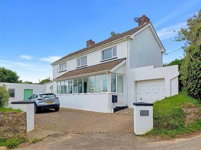 3 Bedroom Detached House For Sale In Haverfordwest, Pembrokeshire