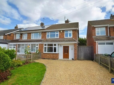3 Bedroom Semi-detached House For Sale In Blaby, Leicester