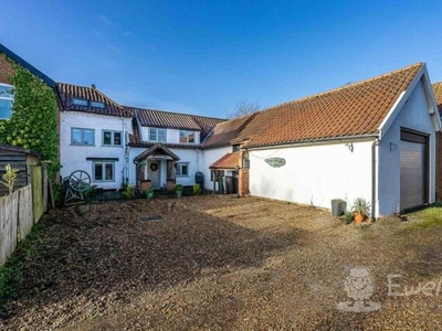 4 Bedroom Character Property For Sale In Norfolk